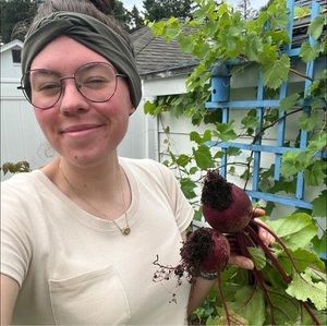 Meet your Posher, Sarah